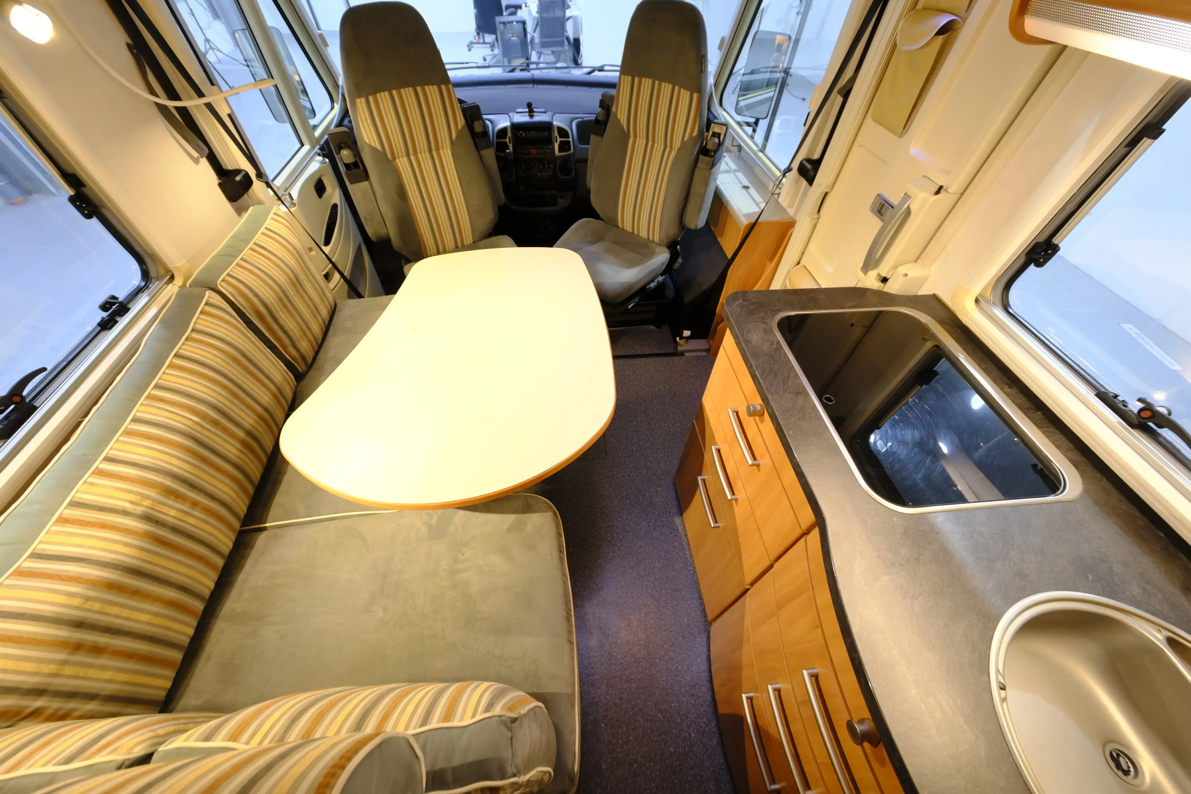 HYMER-ERIBA B 614  - Ansicht 7